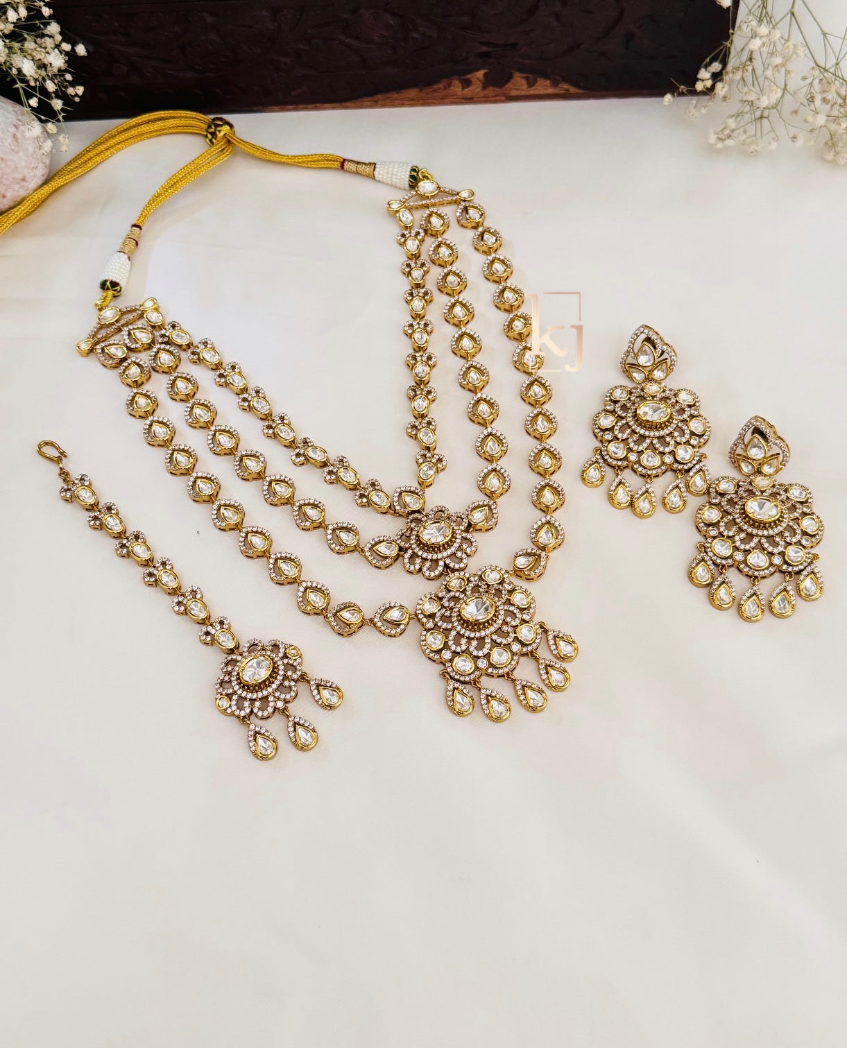 Letica necklace set