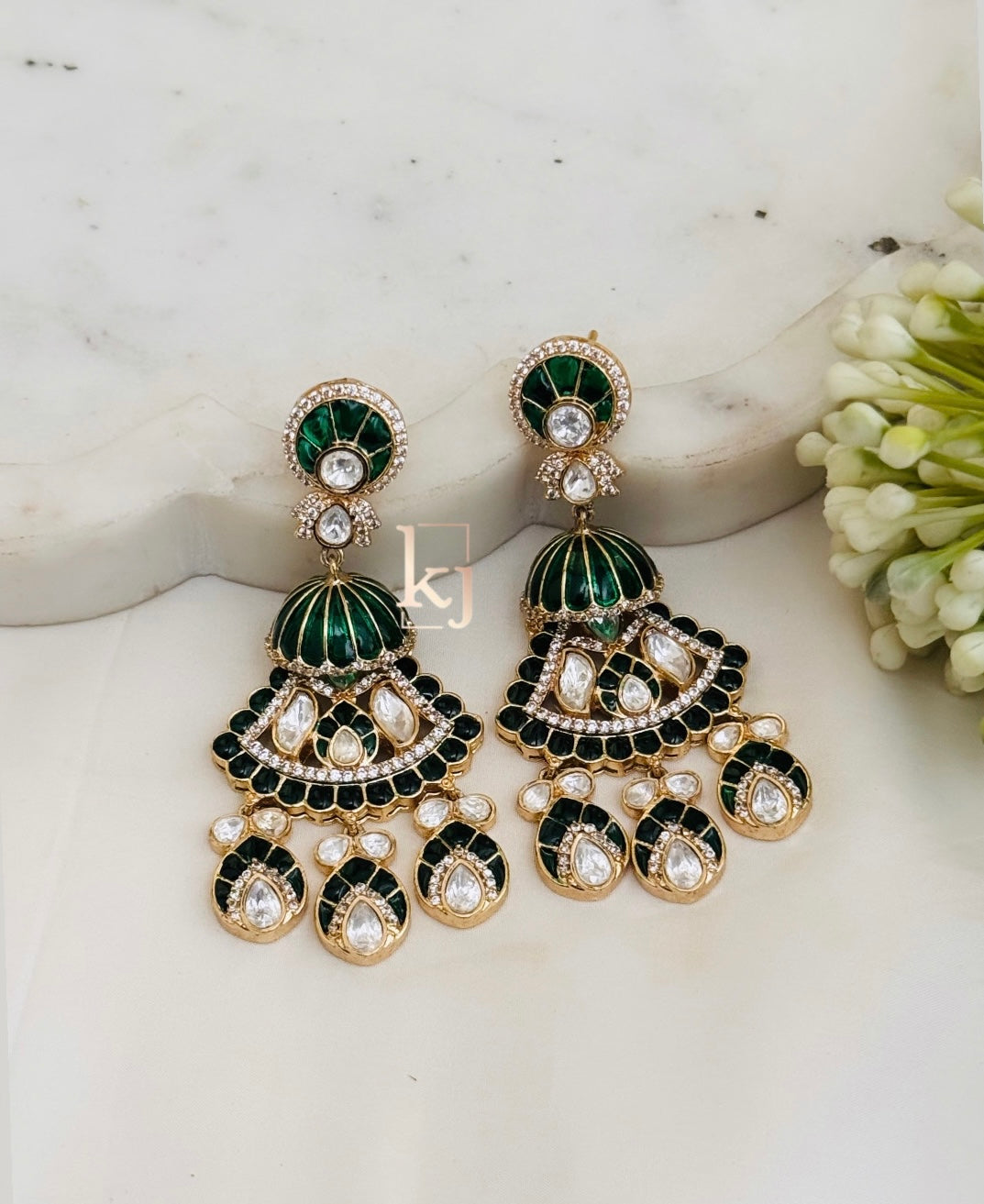 Nio earrings set