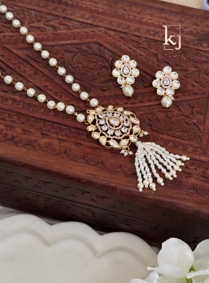 Leonora pendant set