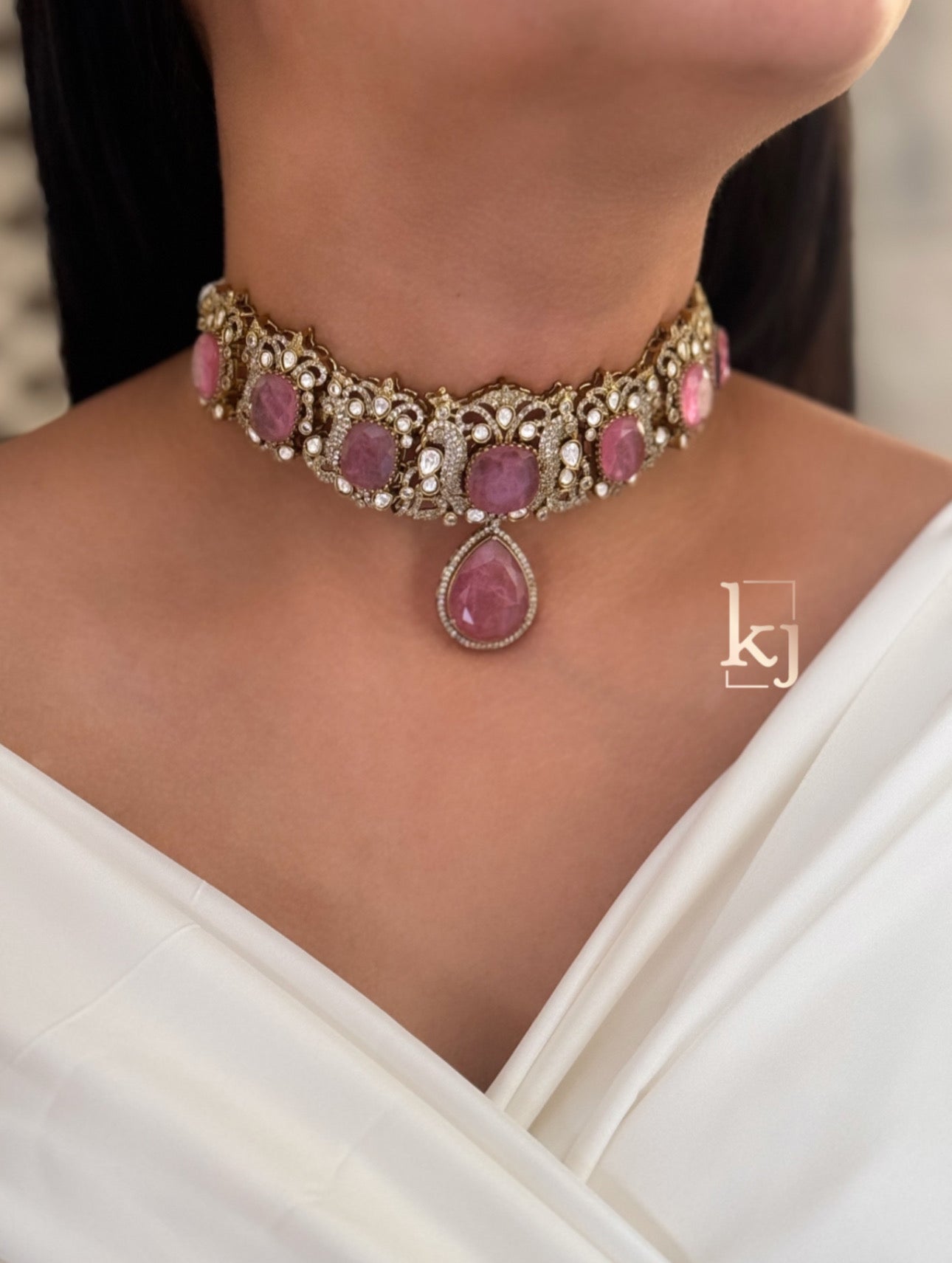 Xin choker set