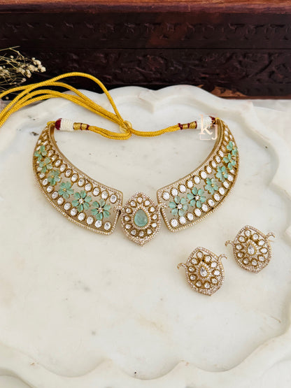 Neve choker set