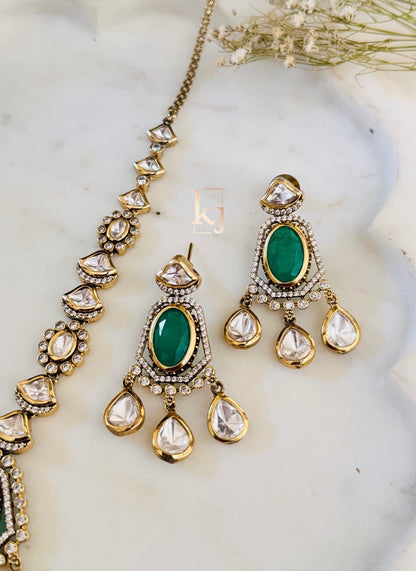 Madeleine necklace set