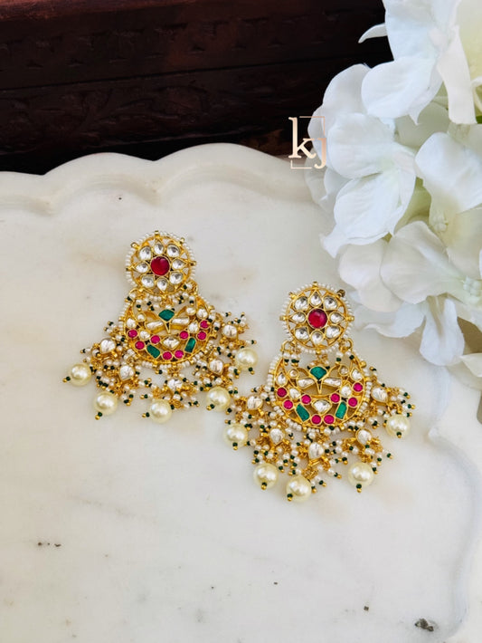 Shrina Earrings set