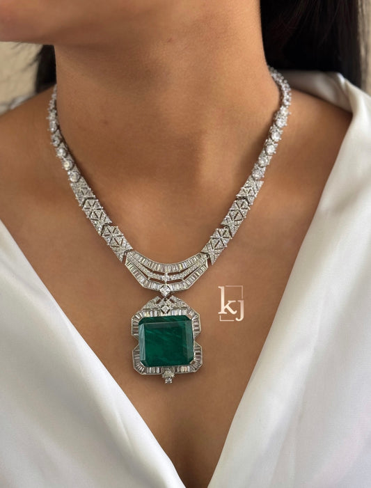 Valentina pendant set