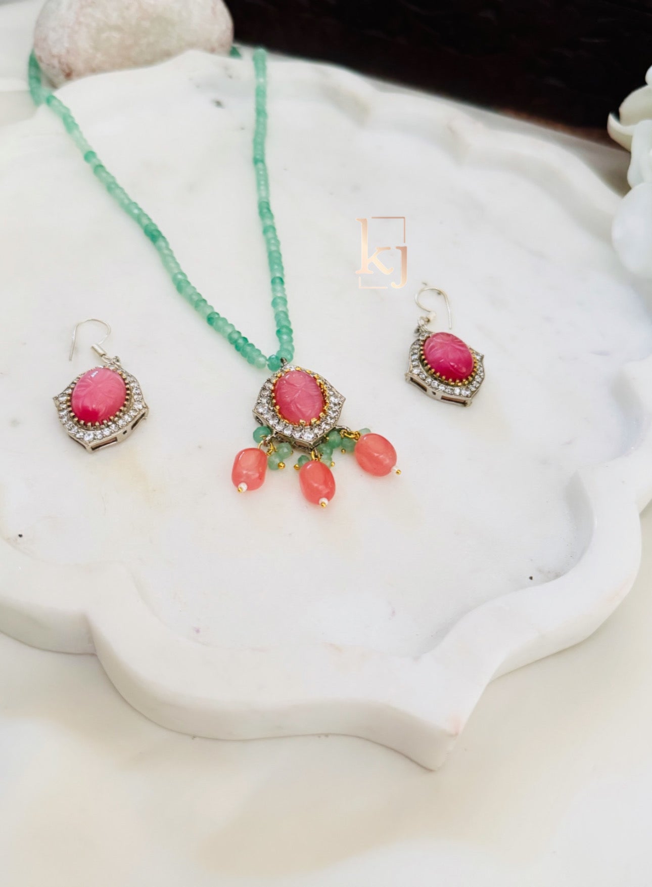 Solace Pendant set