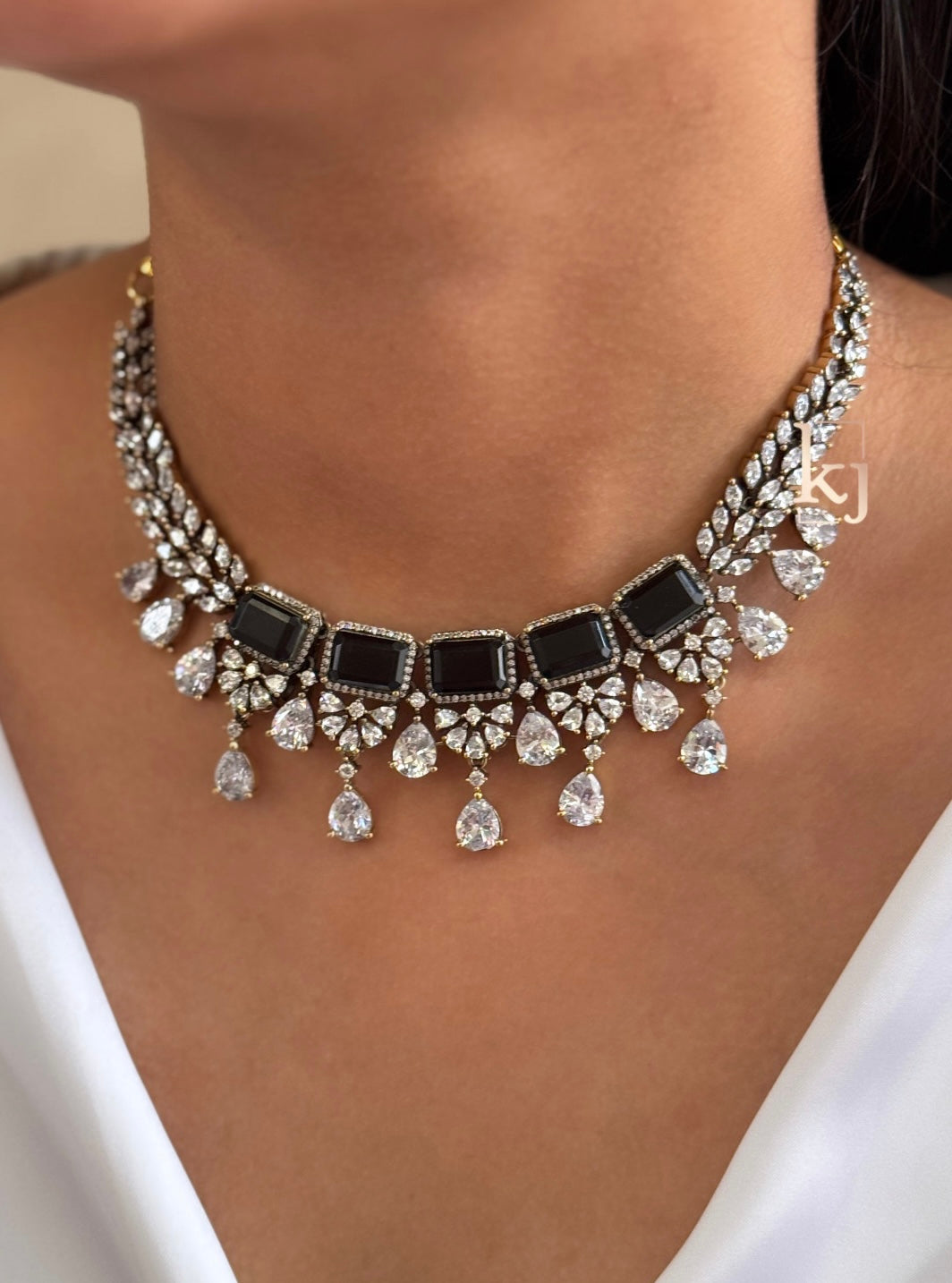 Zion necklace set