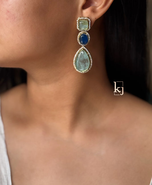 Mia Earrings set
