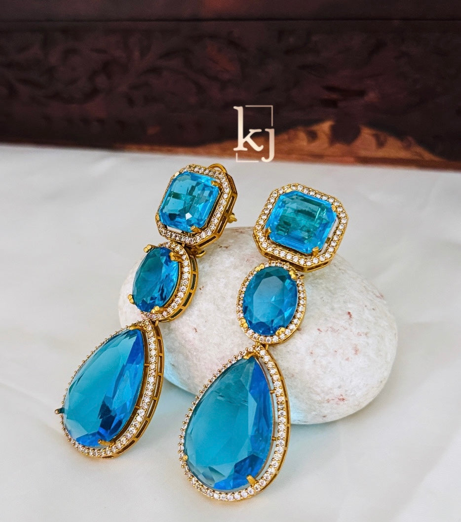 Mia Earrings set