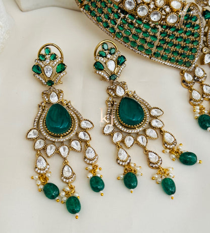 Sai Choker set