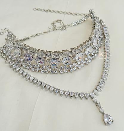 Gristle necklace set