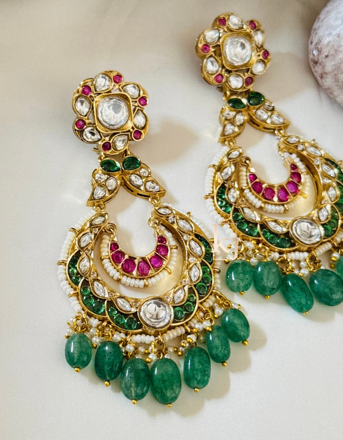 Vamika earrings set
