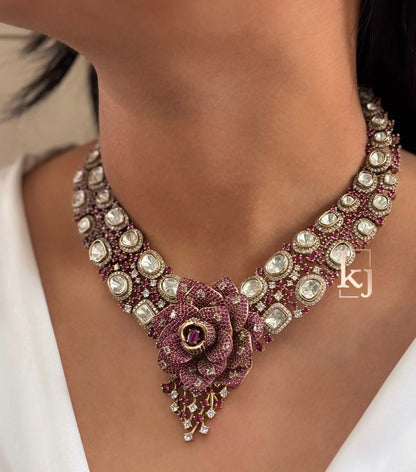 Roselia necklace set