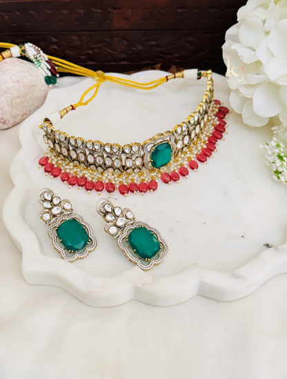 Elsa Choker set