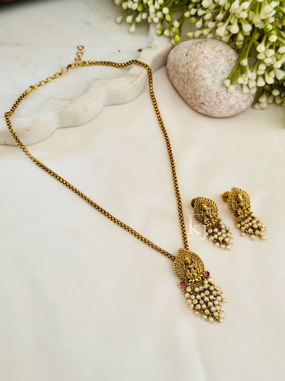 Vihaa pendant set