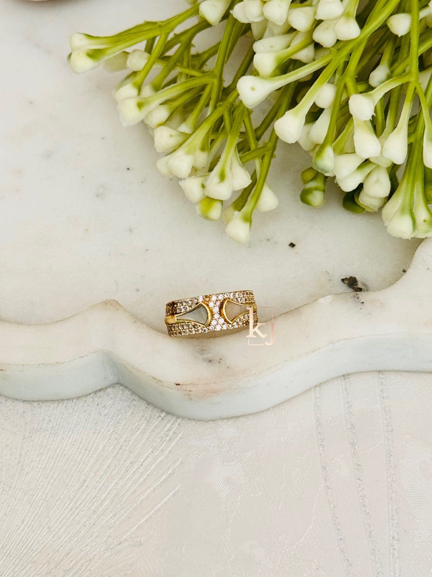Neira ring