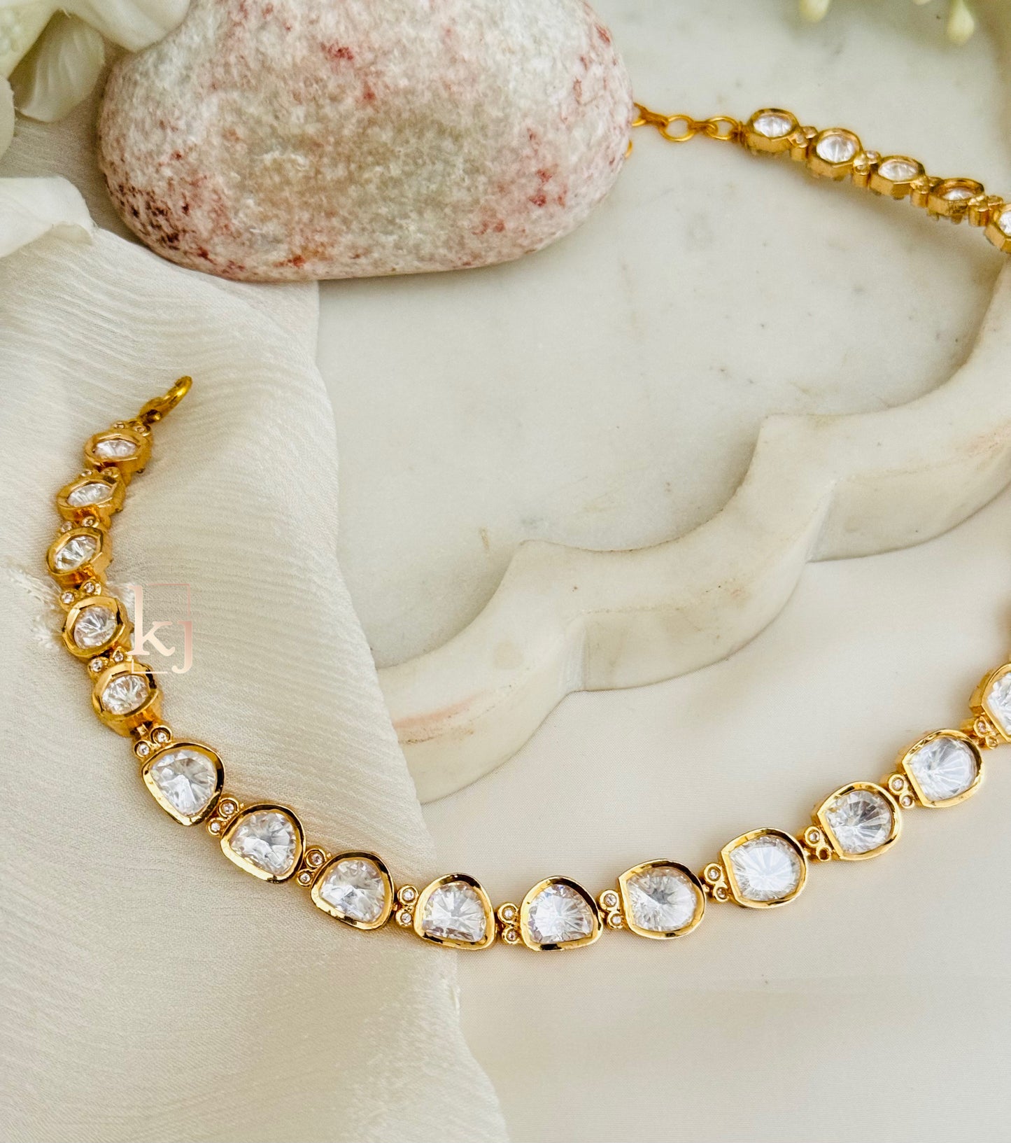 Zoya necklace