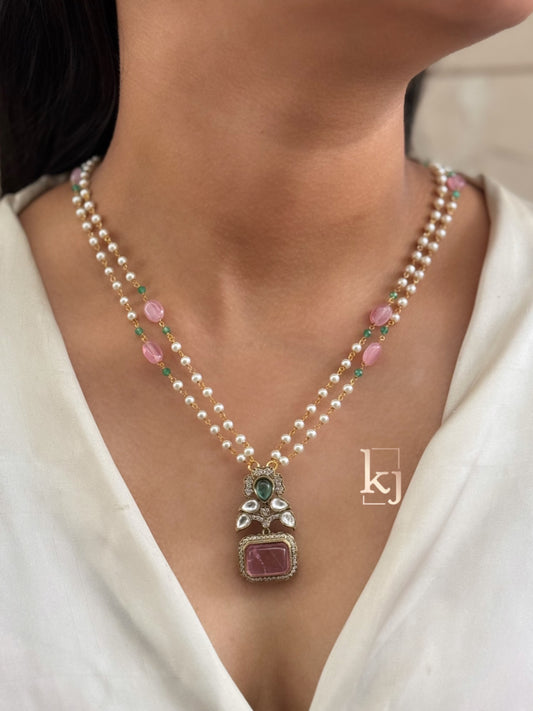 Elana pendant set
