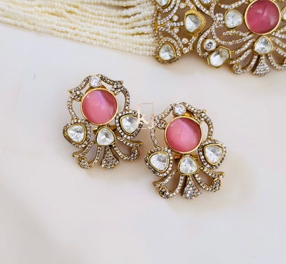 Noila choker set
