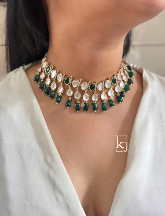 Zhuri Necklace set