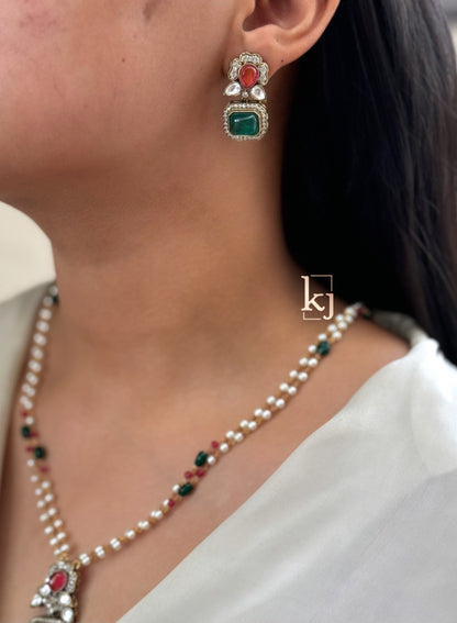 Elana pendant set