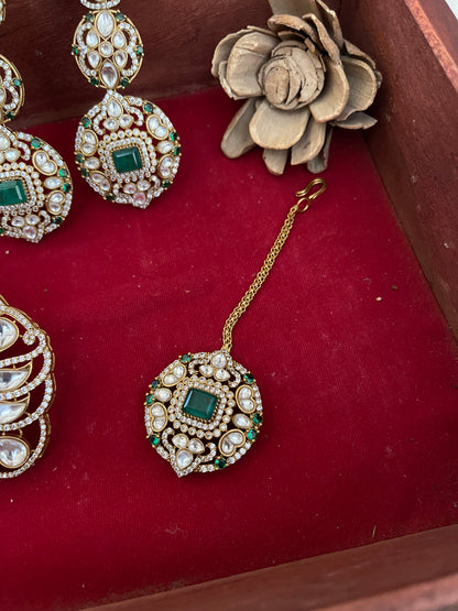 Erica Pendant set