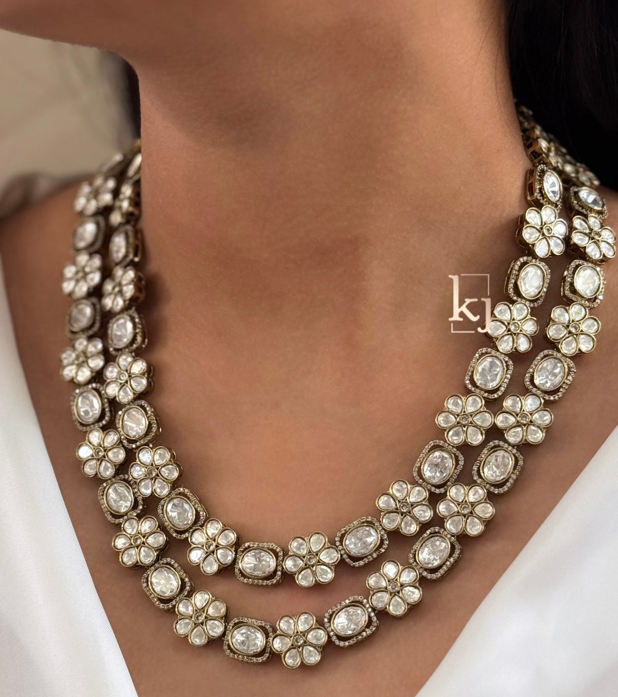 Dwivaki necklace set