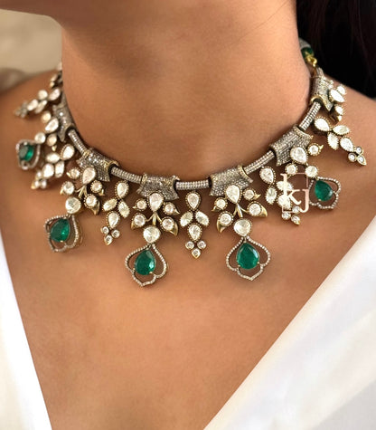 Alaria necklace set