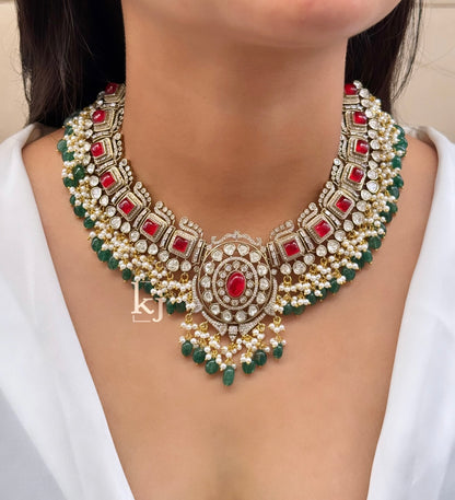 Drisana necklace set