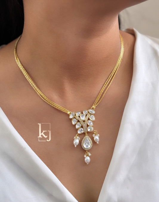 Prune elegant set