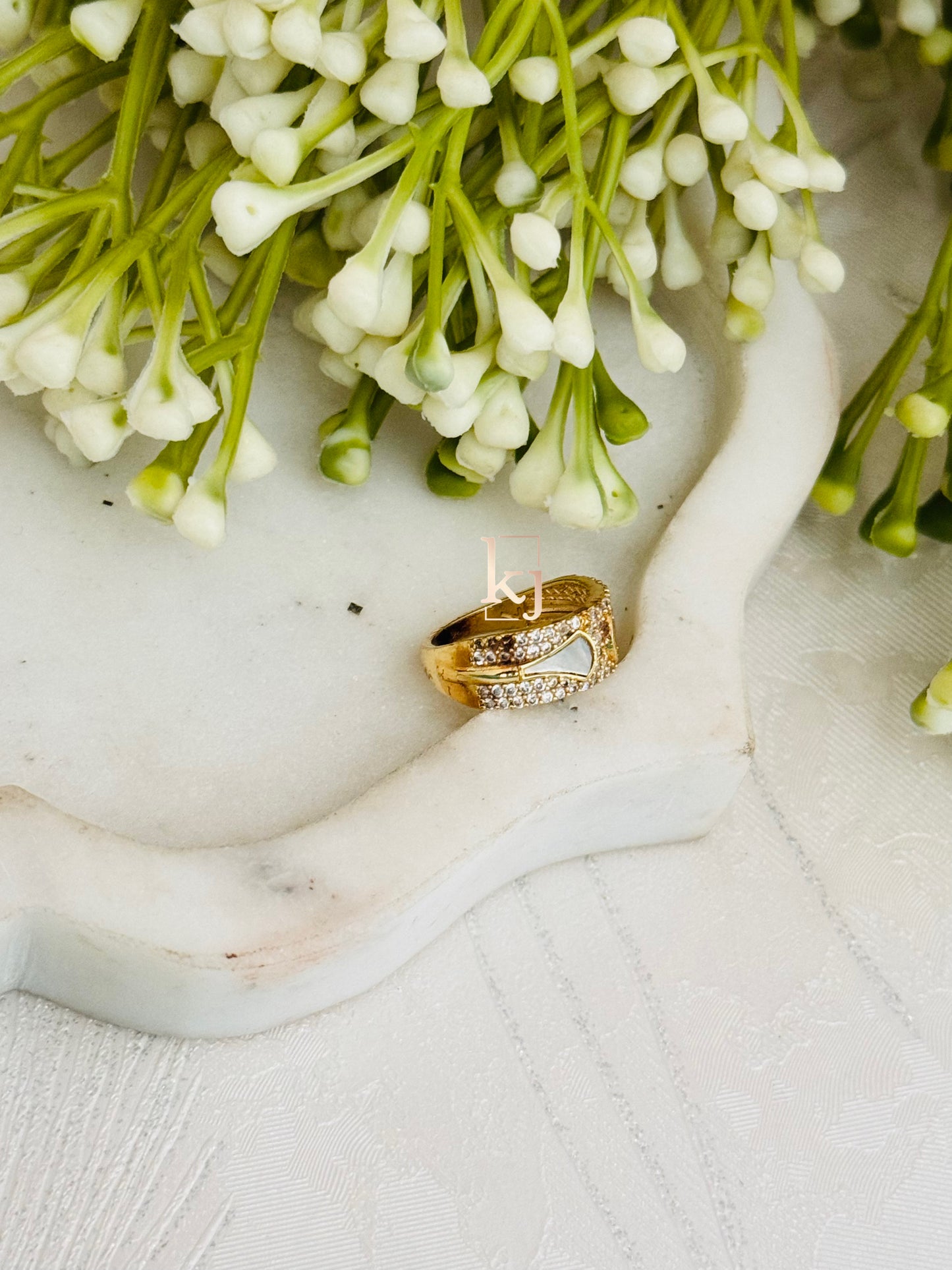 Neira ring