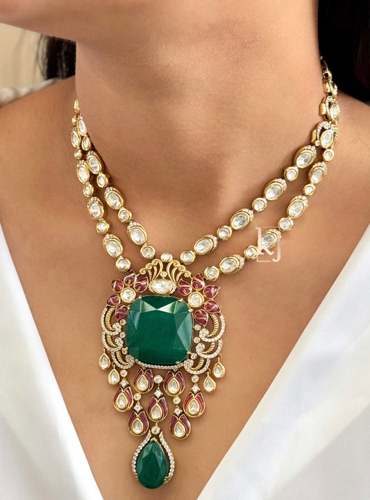 Aisha pendant set