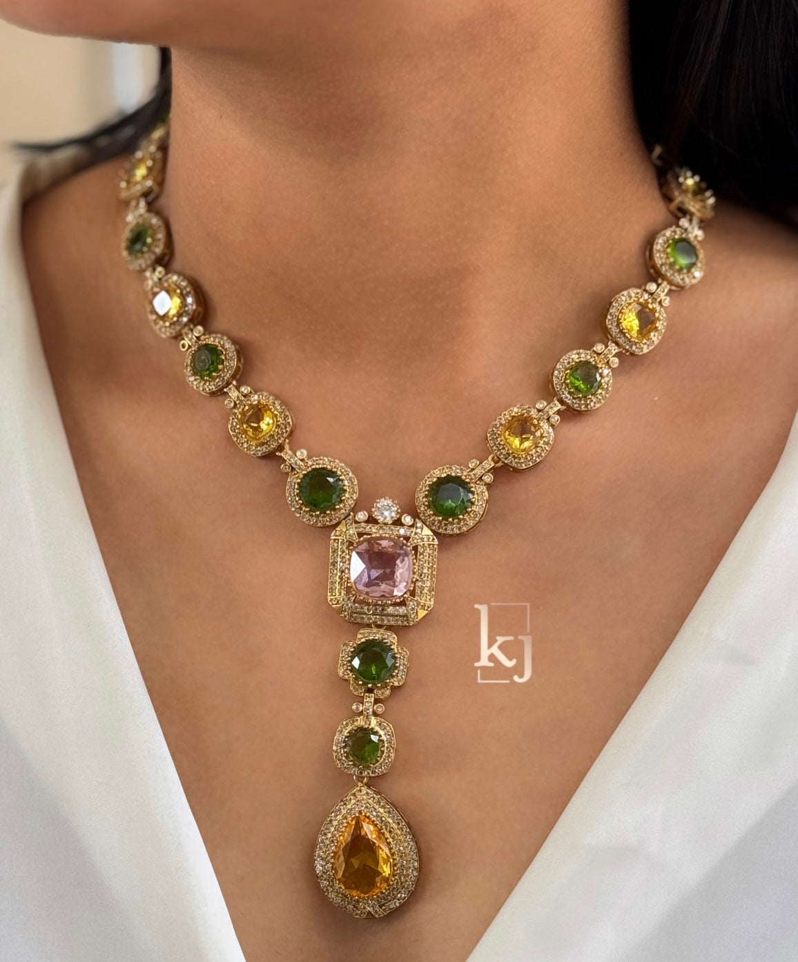 Milicent pendant set