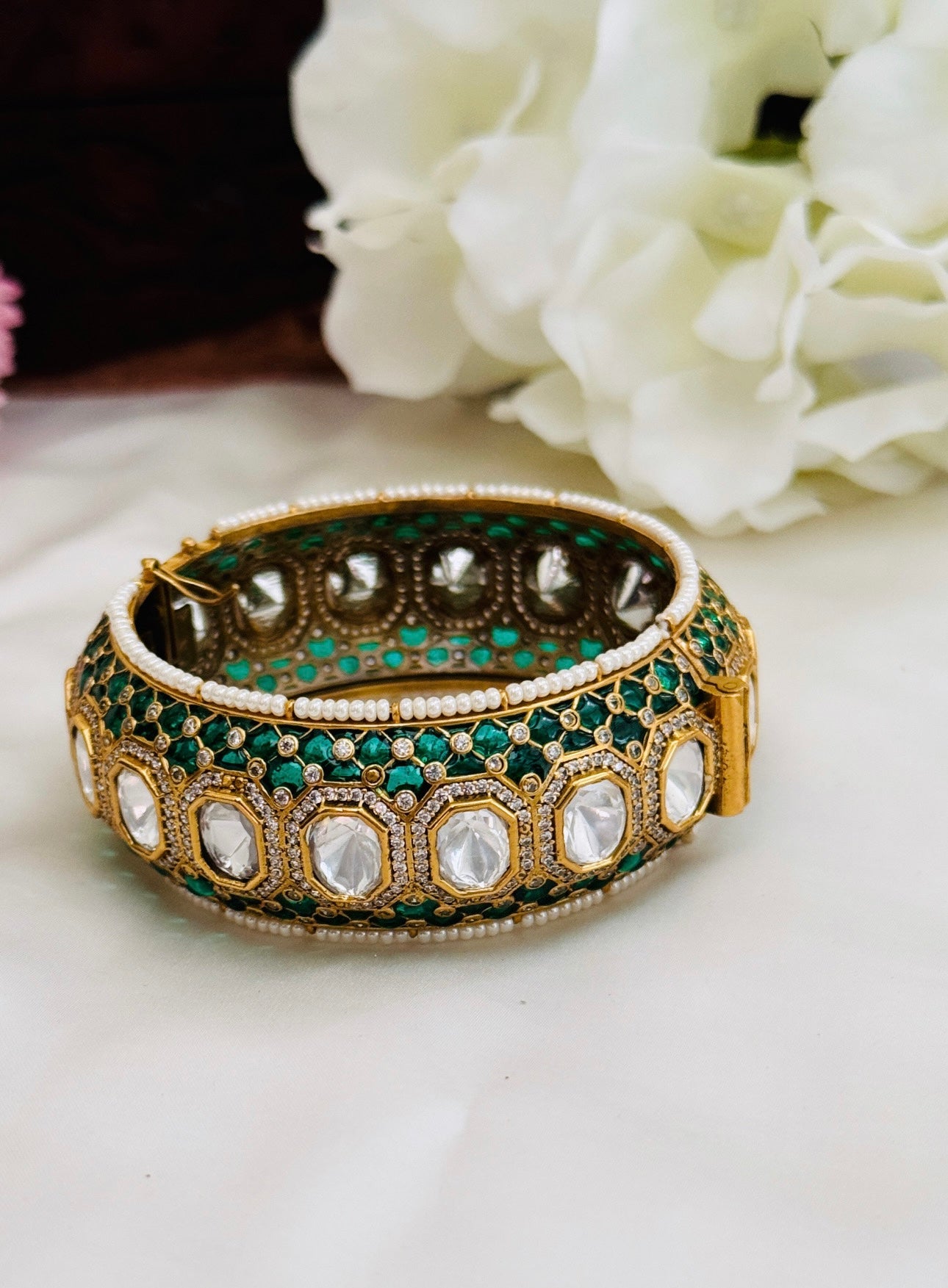 Salema bangle kada