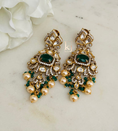 Vespera earrings set