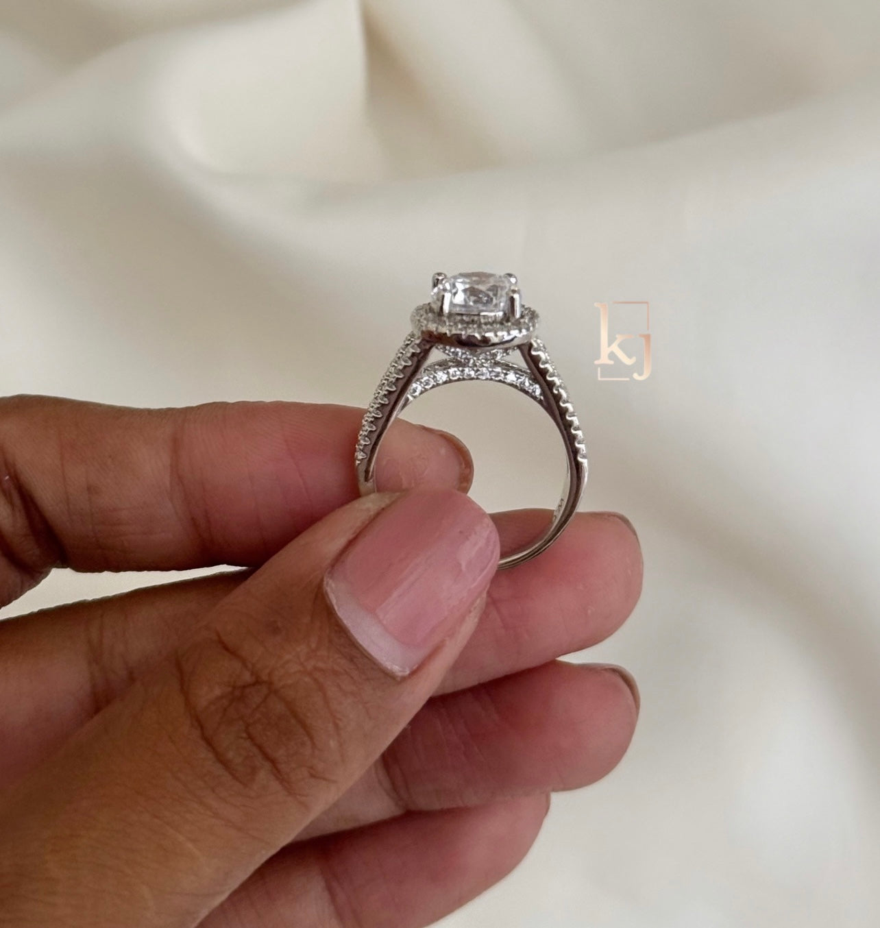 Carmella ring
