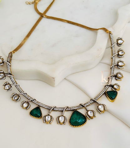 Crena necklace set