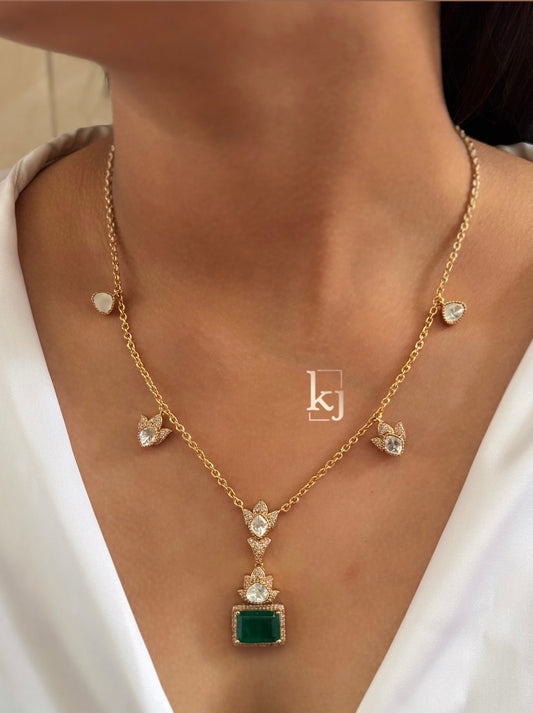 Emery elegant set