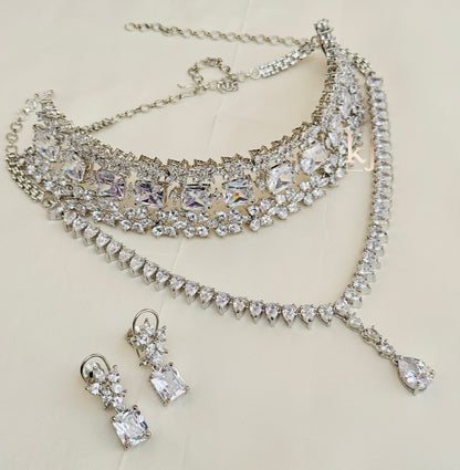 Gristle necklace set