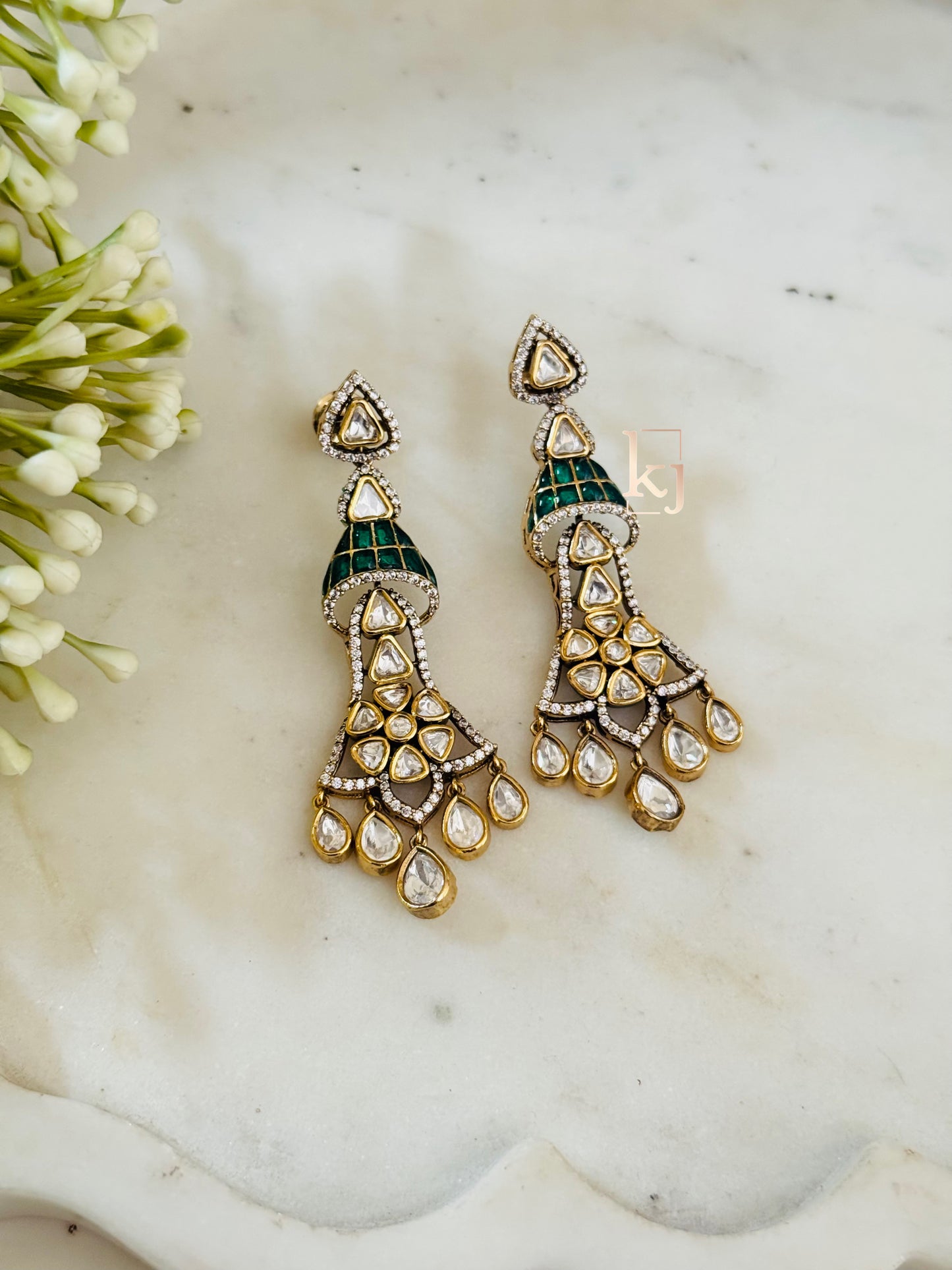 Gebriala earrings set