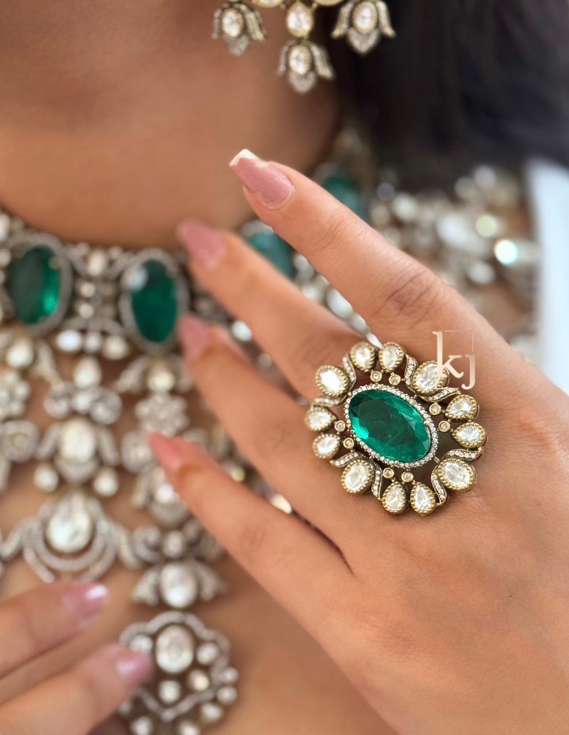 Yarshi bridal set