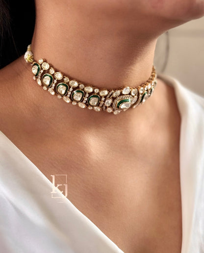 Giona choker set
