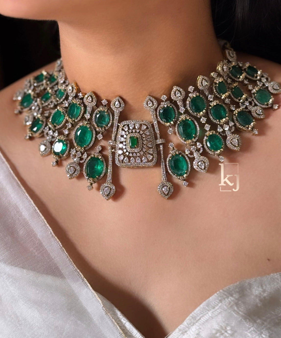 Fwan Necklace set