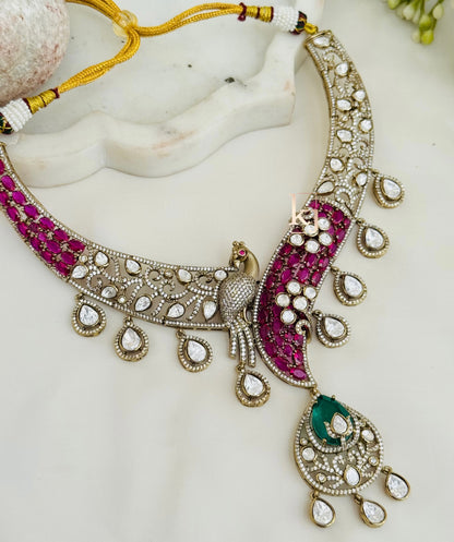 Lizna necklace set