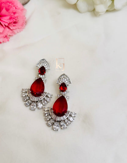 Akira Earrings set