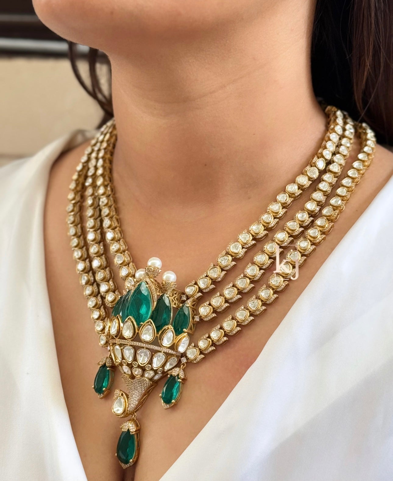 Merit necklace set