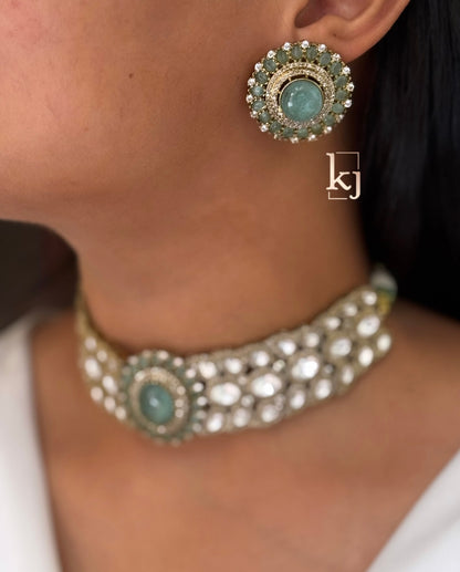 Azalea choker set