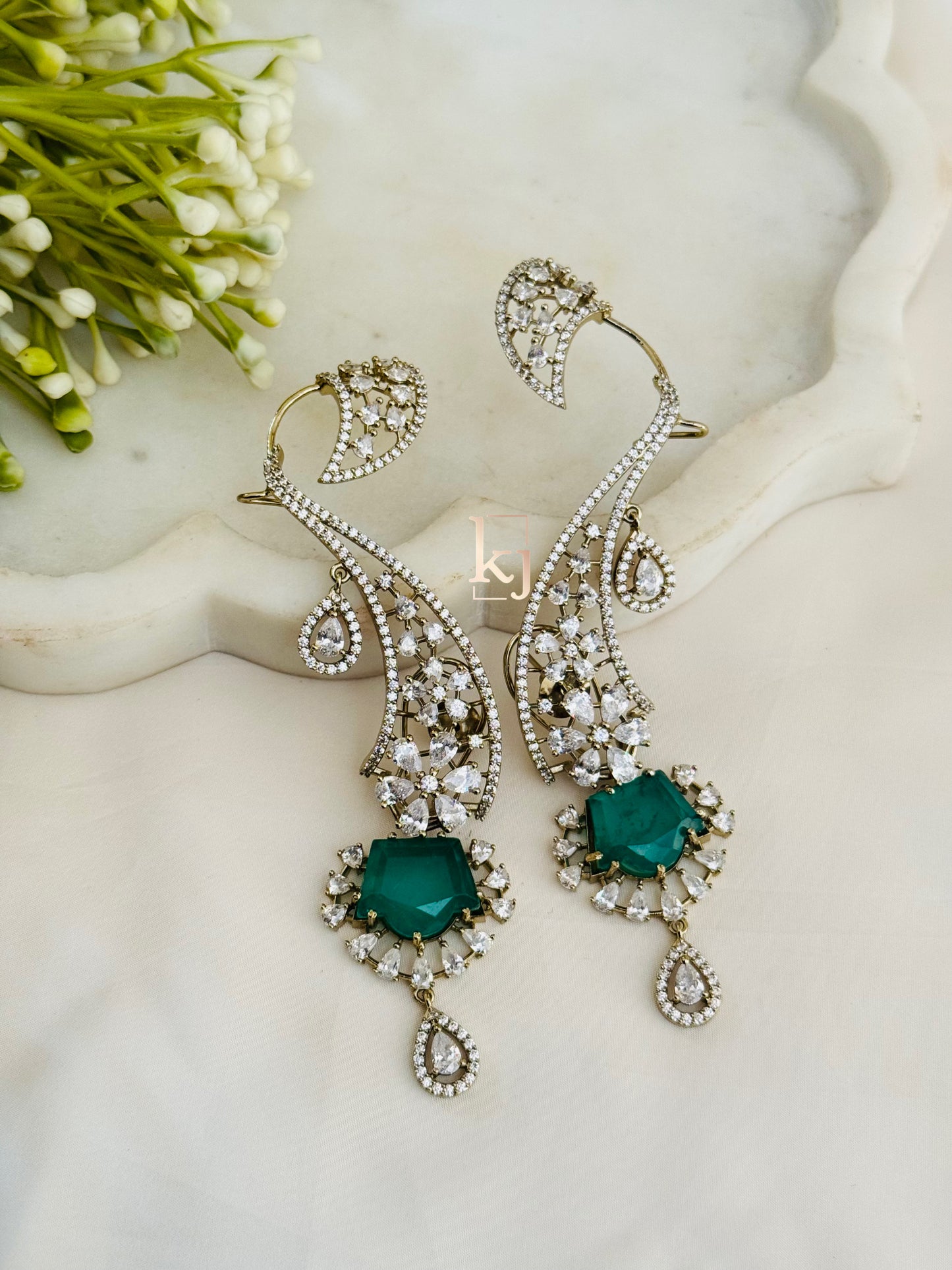 Mizol earcuff earrings