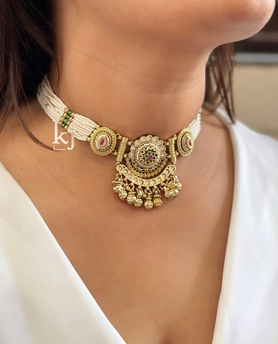 Trasvi necklace set