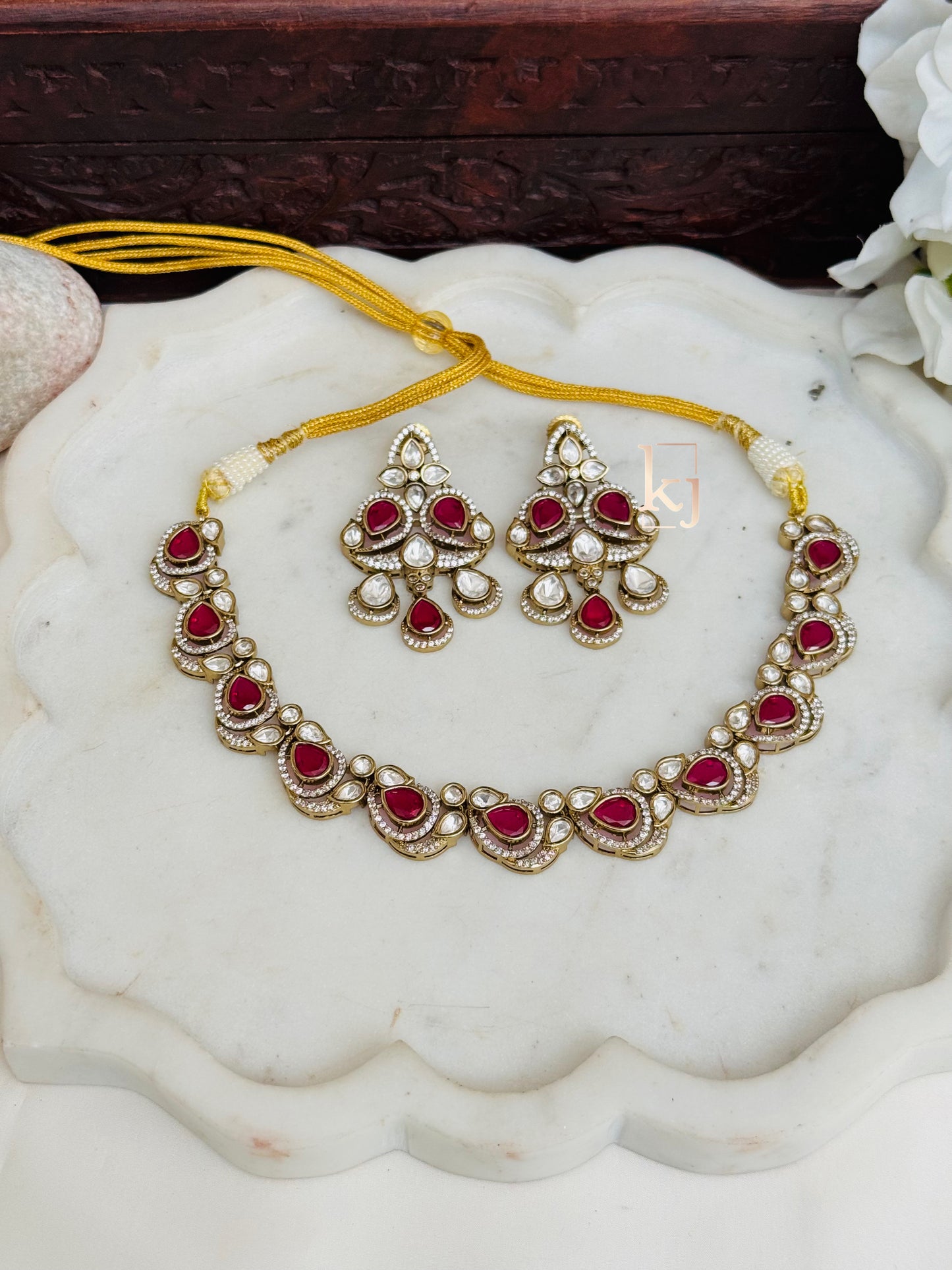 Bailey necklace set