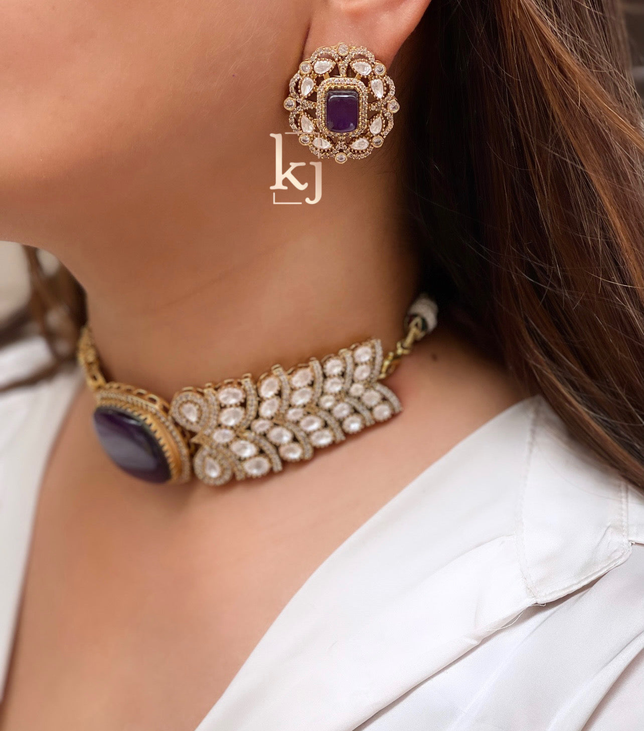 Anaya Choker set